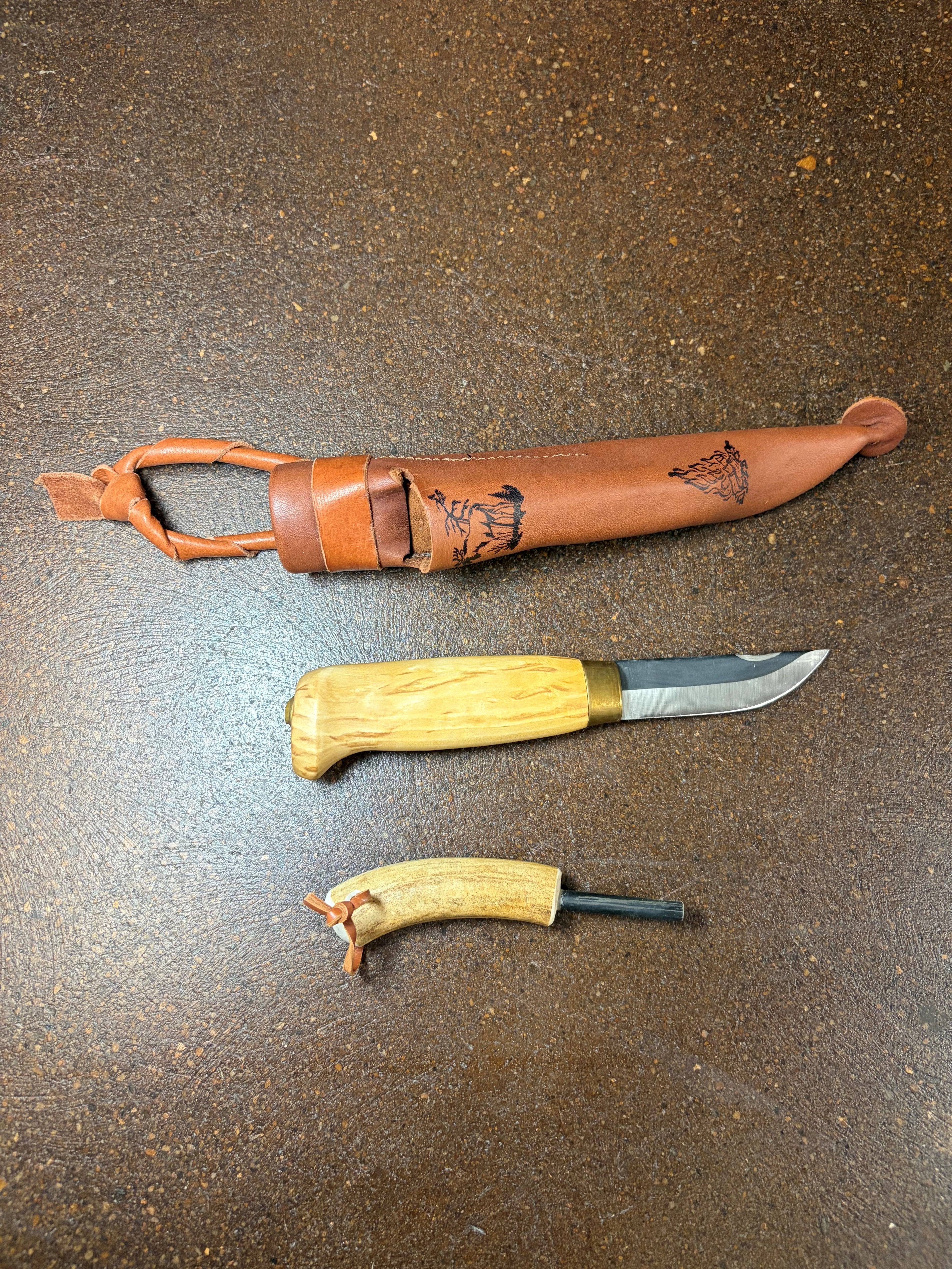 Tundra Fire Starter Set